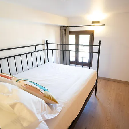 Apartment Cals Avis -